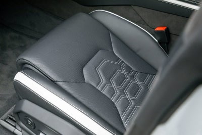 2025 Lamborghini Urus SE