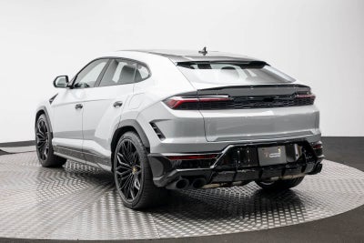 2025 Lamborghini Urus SE