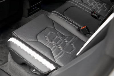 2025 Lamborghini Urus SE