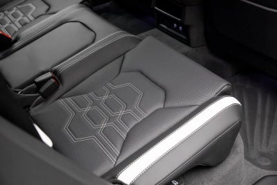 2025 Lamborghini Urus SE