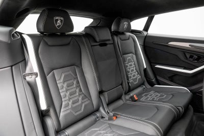 2025 Lamborghini Urus SE