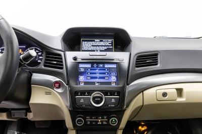 2018 Acura ILX w/Premium Pkg