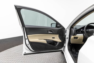 2018 Acura ILX w/Premium Pkg