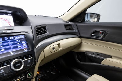 2018 Acura ILX w/Premium Pkg