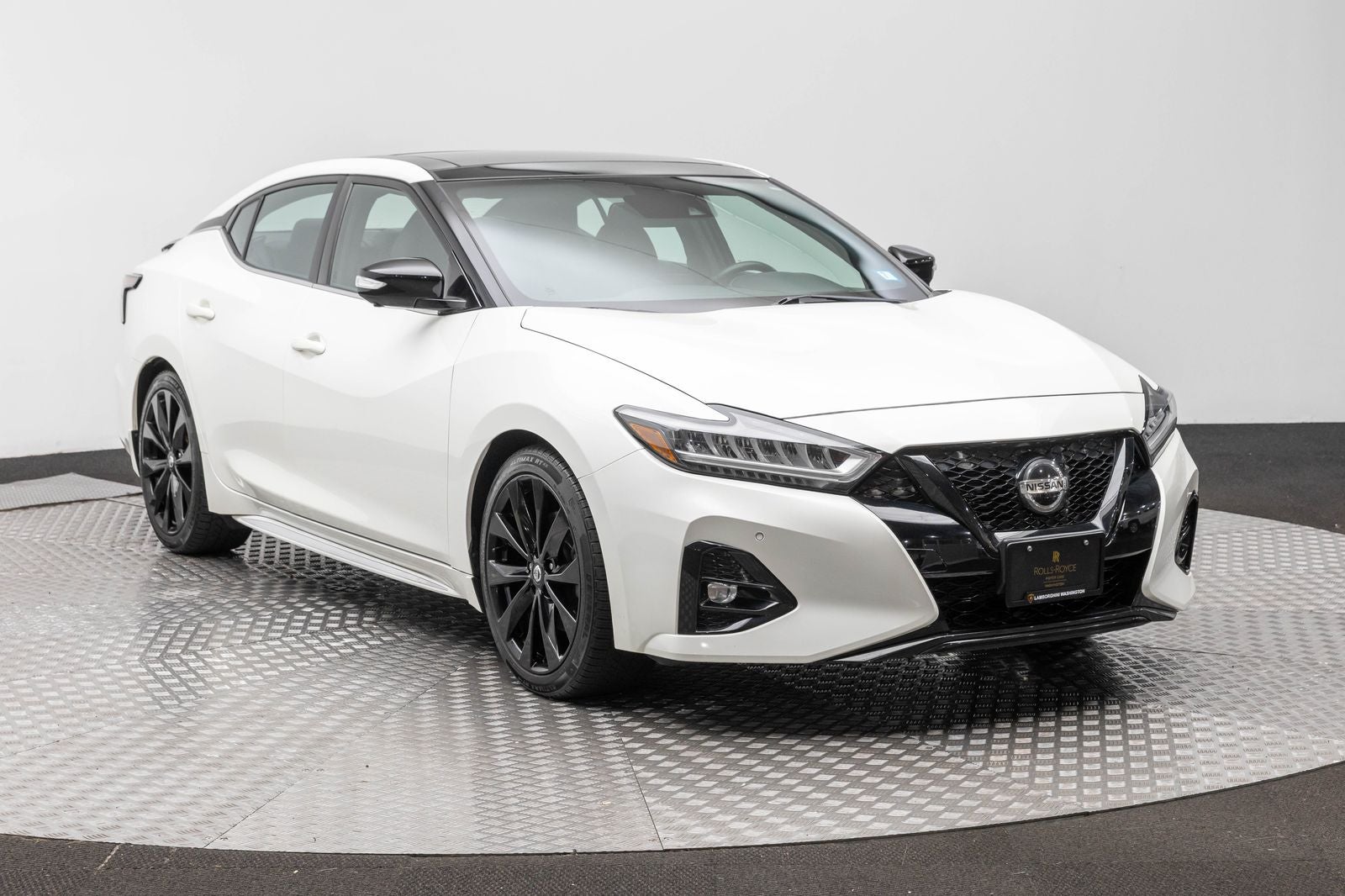 2021 Nissan Maxima SR
