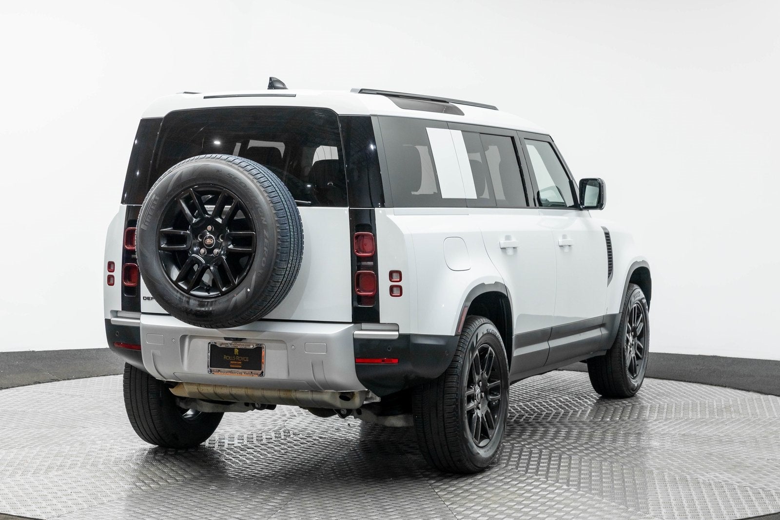 2025 Land Rover Defender S