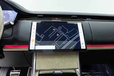 2025 Land Rover Range Rover SV