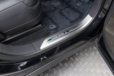 2025 Land Rover Range Rover SV