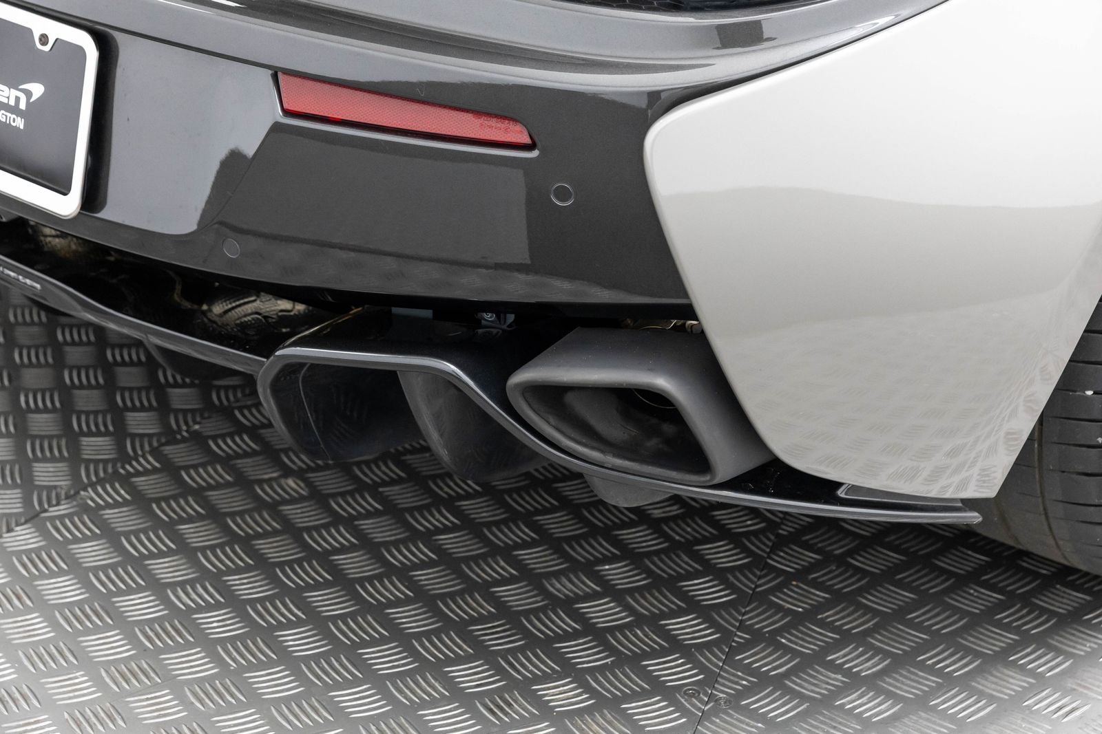 2017 McLaren 570S Coupe