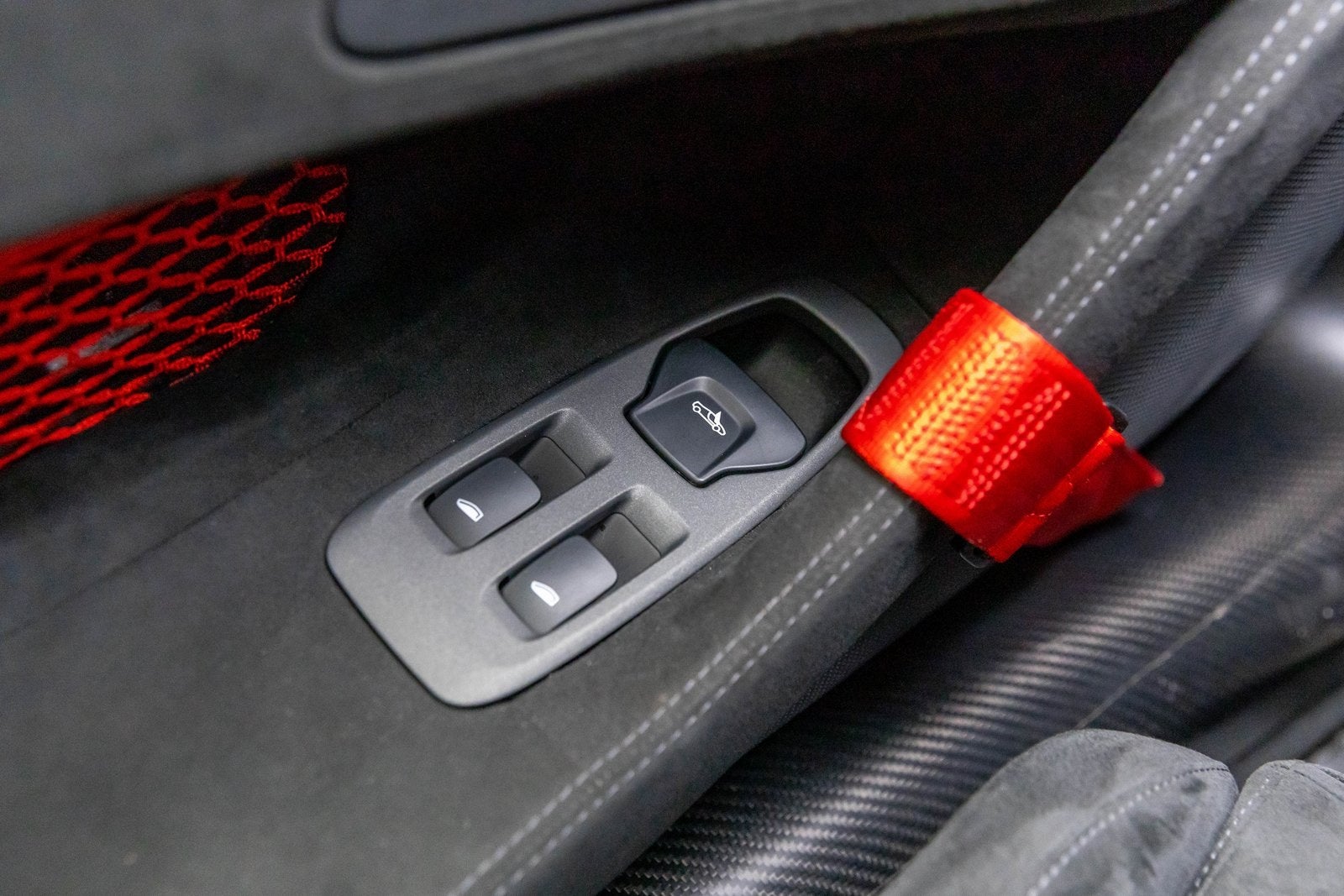 2020 McLaren 620 Base