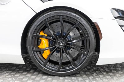 2023 McLaren Artura Coupe