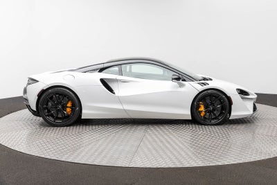 2023 McLaren Artura Coupe