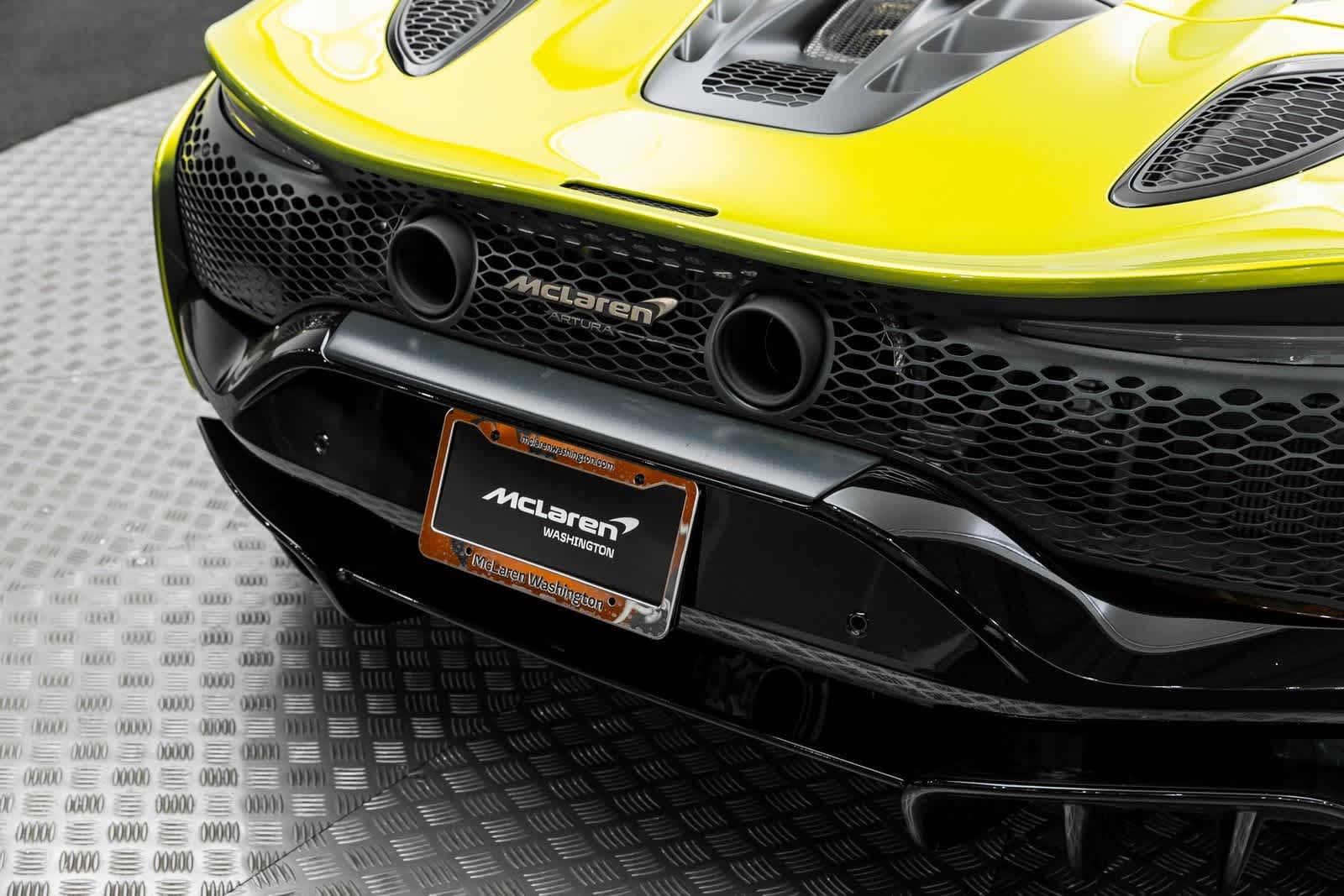 2025 McLaren Artura Spider