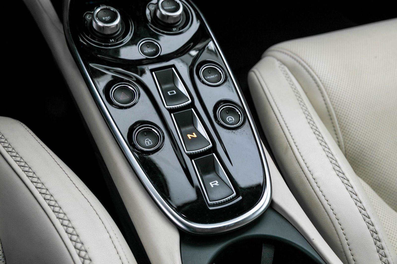 2020 McLaren GT Coupe