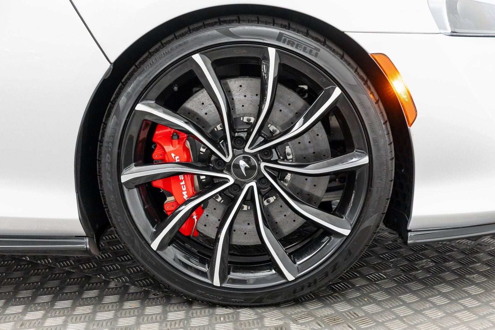 2025 McLaren GTS Coupe