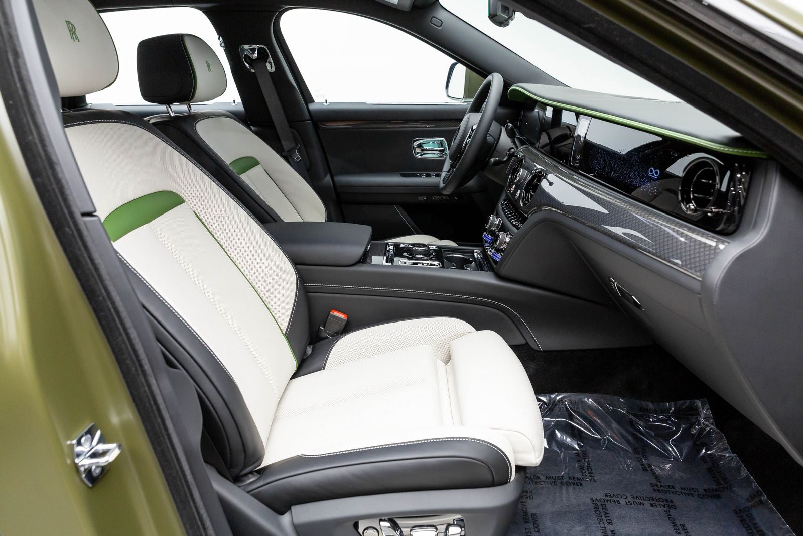 2025 Rolls-Royce Ghost Black Badge