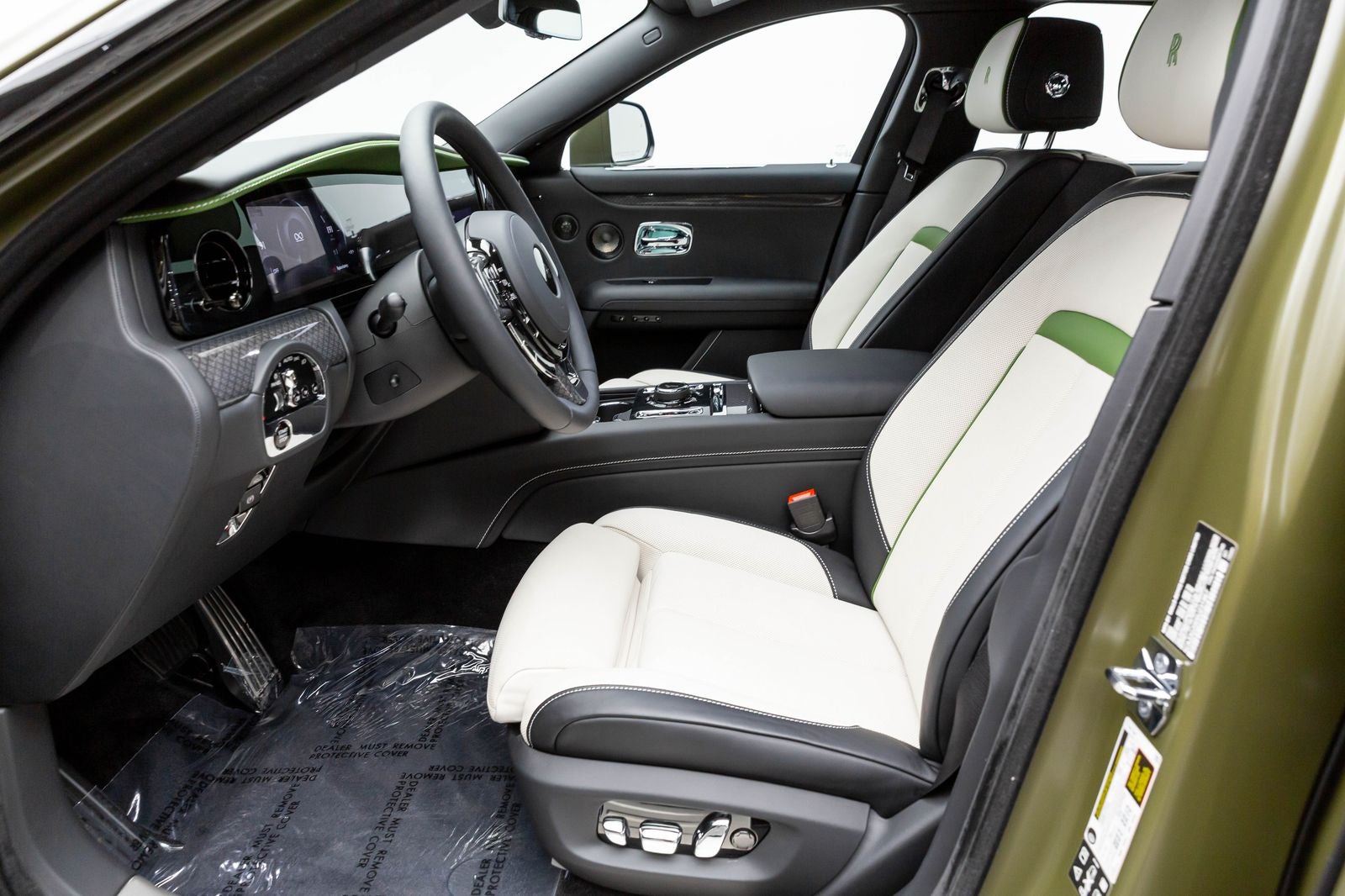 2025 Rolls-Royce Ghost Black Badge