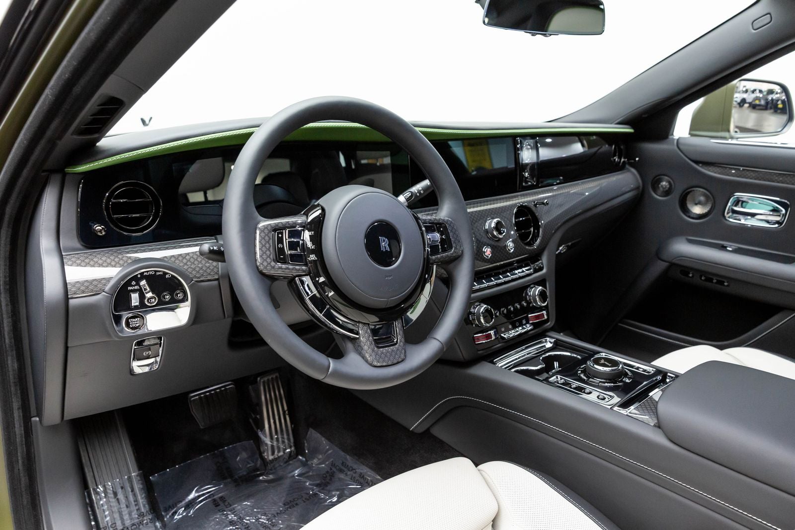 2025 Rolls-Royce Ghost Black Badge