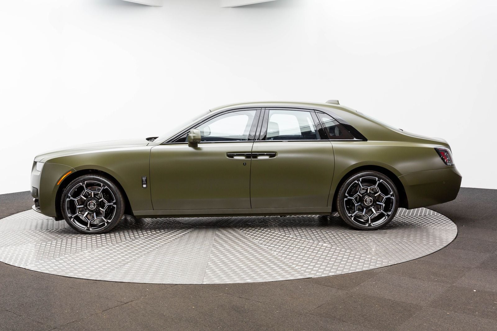 2025 Rolls-Royce Ghost Black Badge