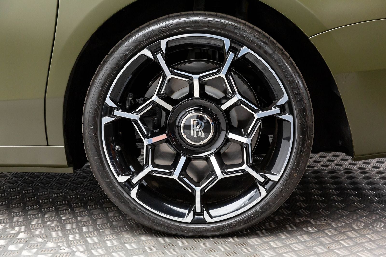 2025 Rolls-Royce Ghost Black Badge