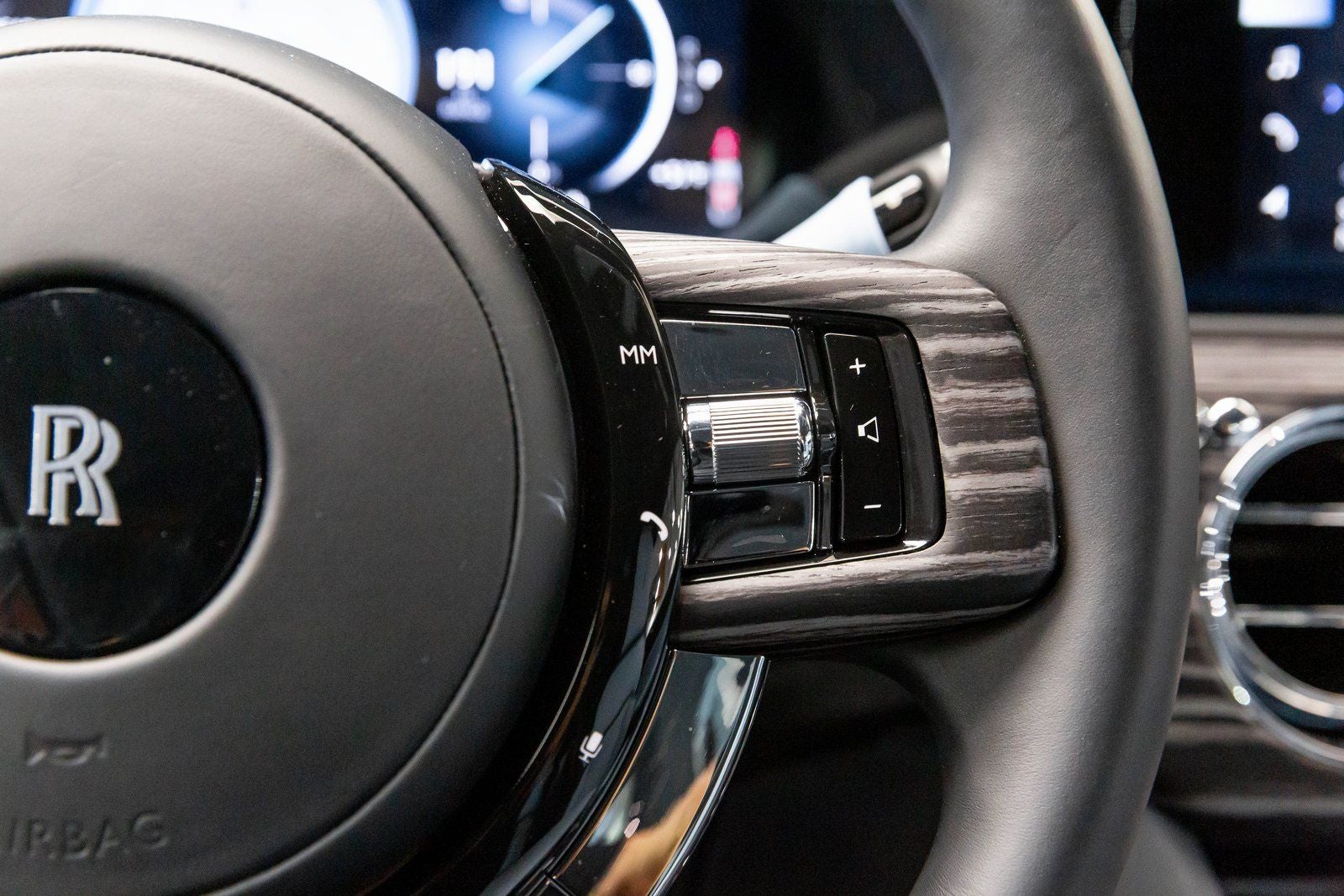 2024 Rolls-Royce Spectre Coupe