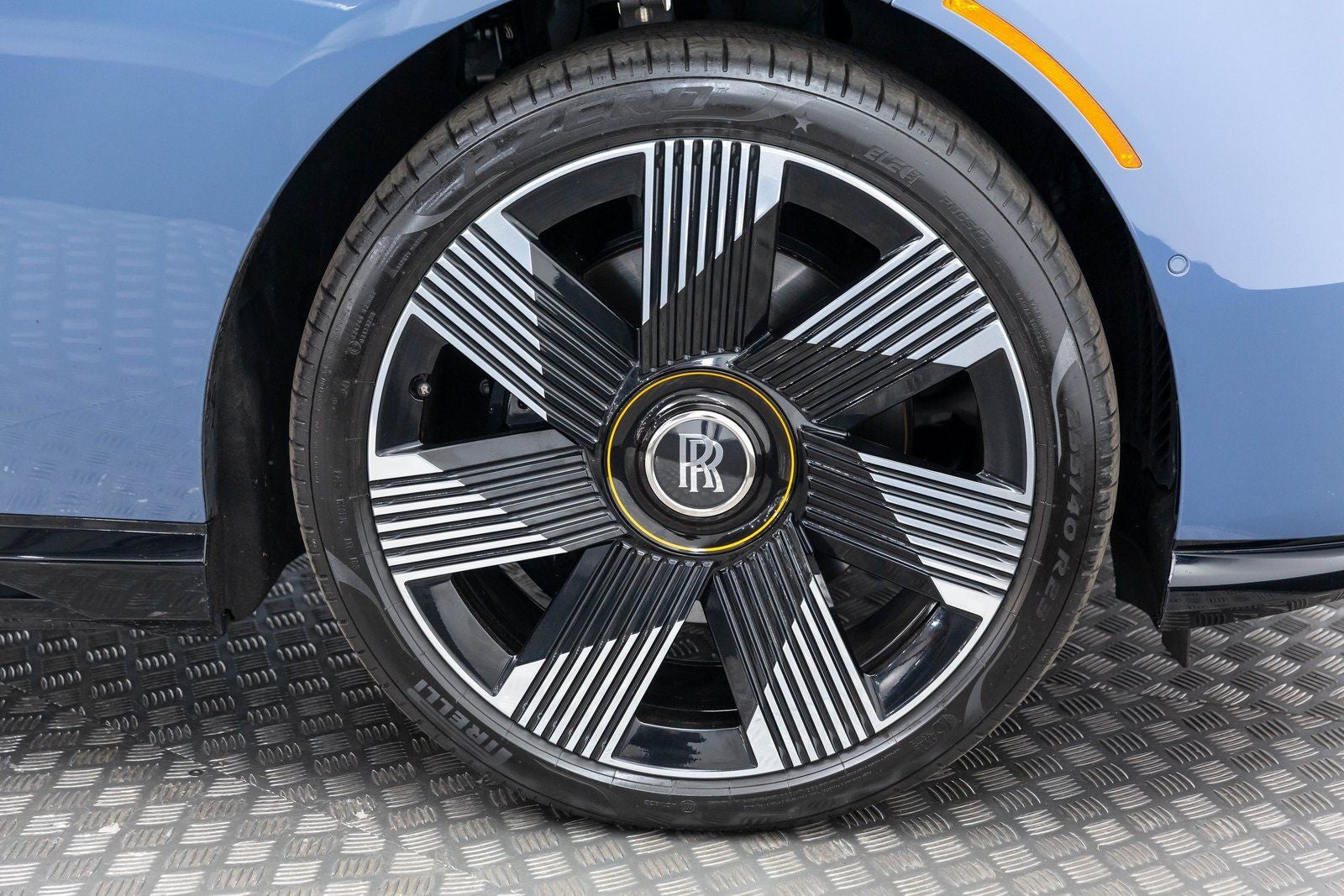 2024 Rolls-Royce Spectre Coupe