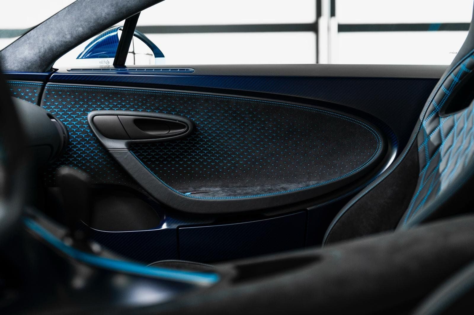 2023 Bugatti Chiron Pure Sport