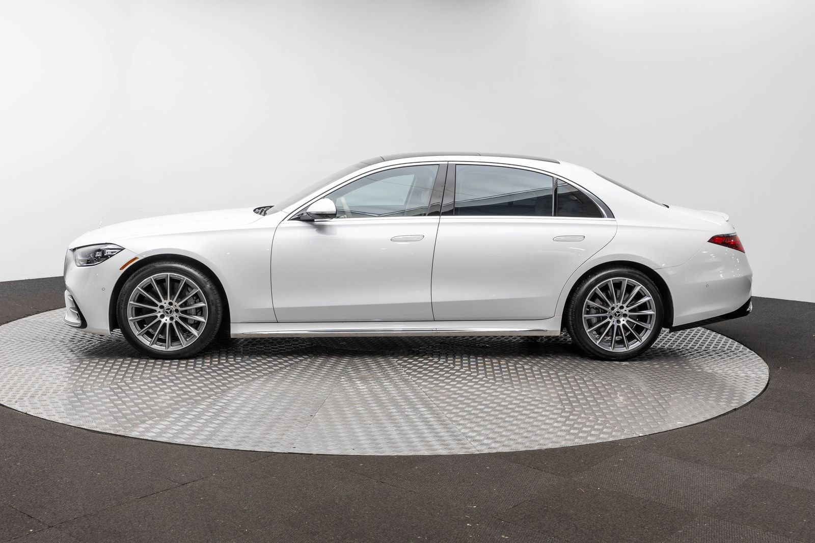 2025 Mercedes-Benz S 580 S 580