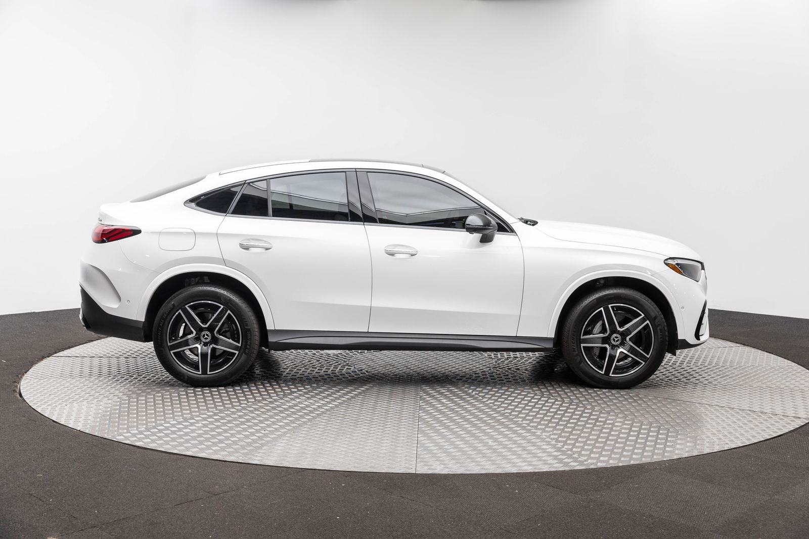 2026 Mercedes-Benz GLC 300 GLC 300