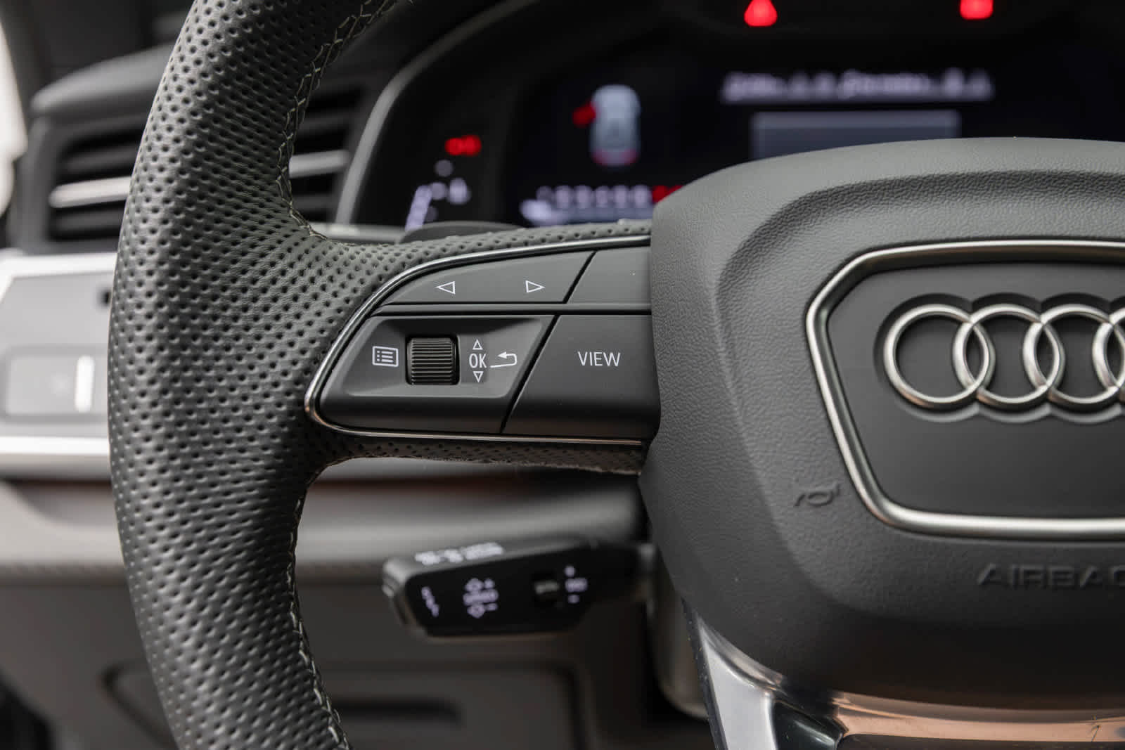 2024 Audi SQ8 Prestige