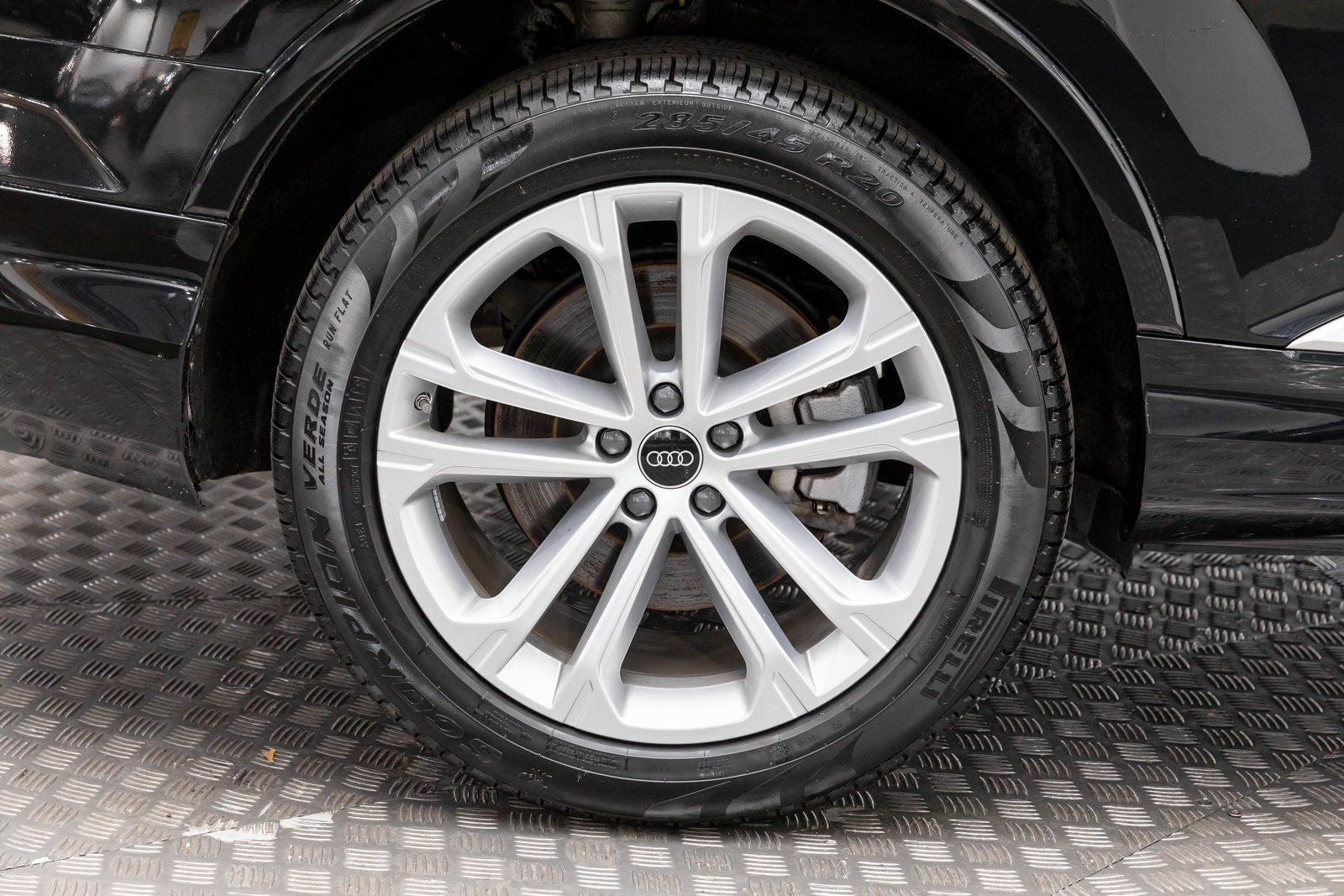 2025 Audi Q7 Premium Plus