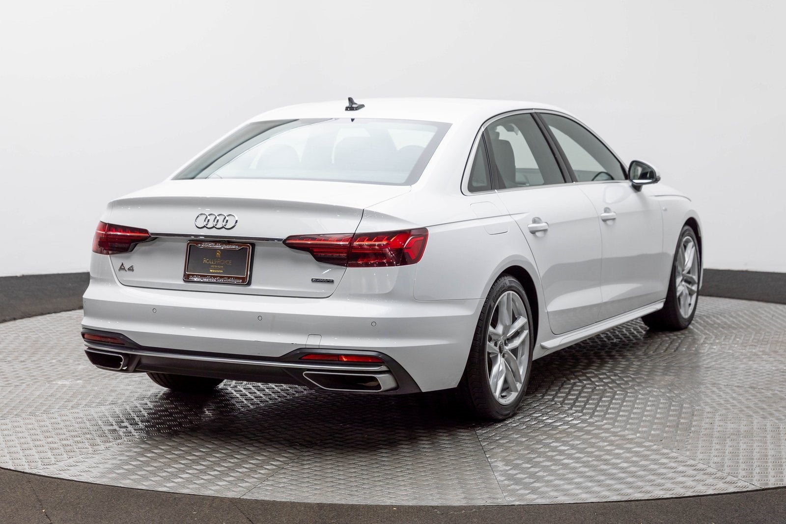 2024 Audi A4 S line Premium Plus