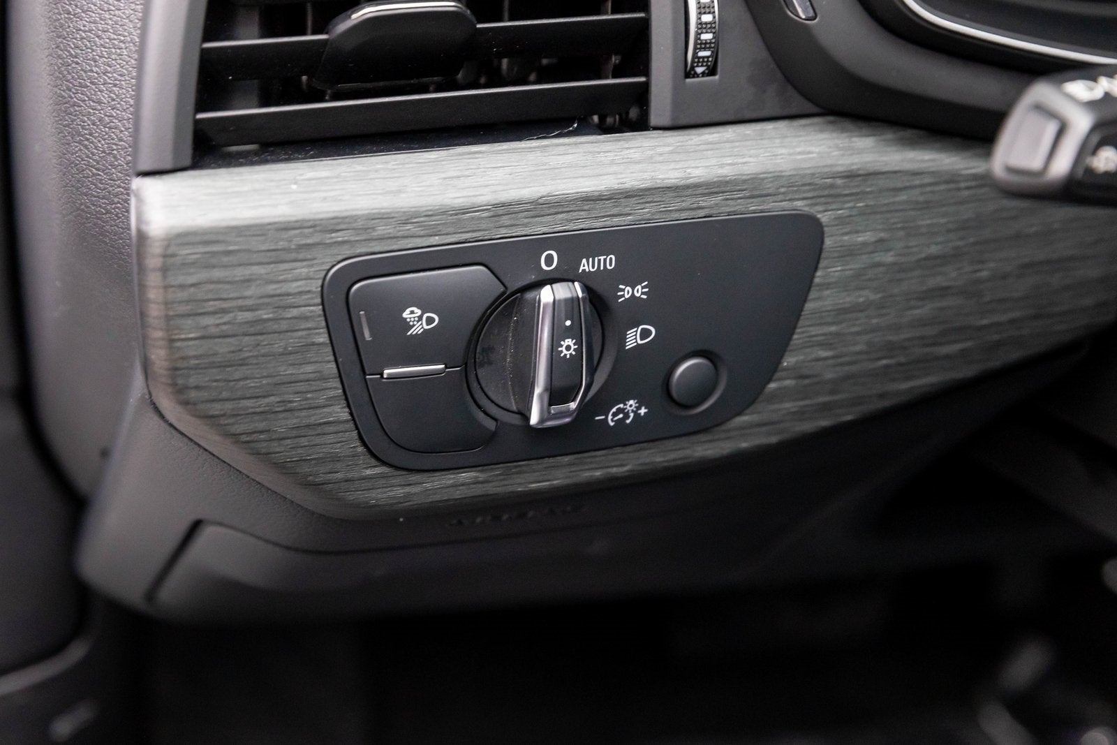 2024 Audi A4 S line Premium Plus