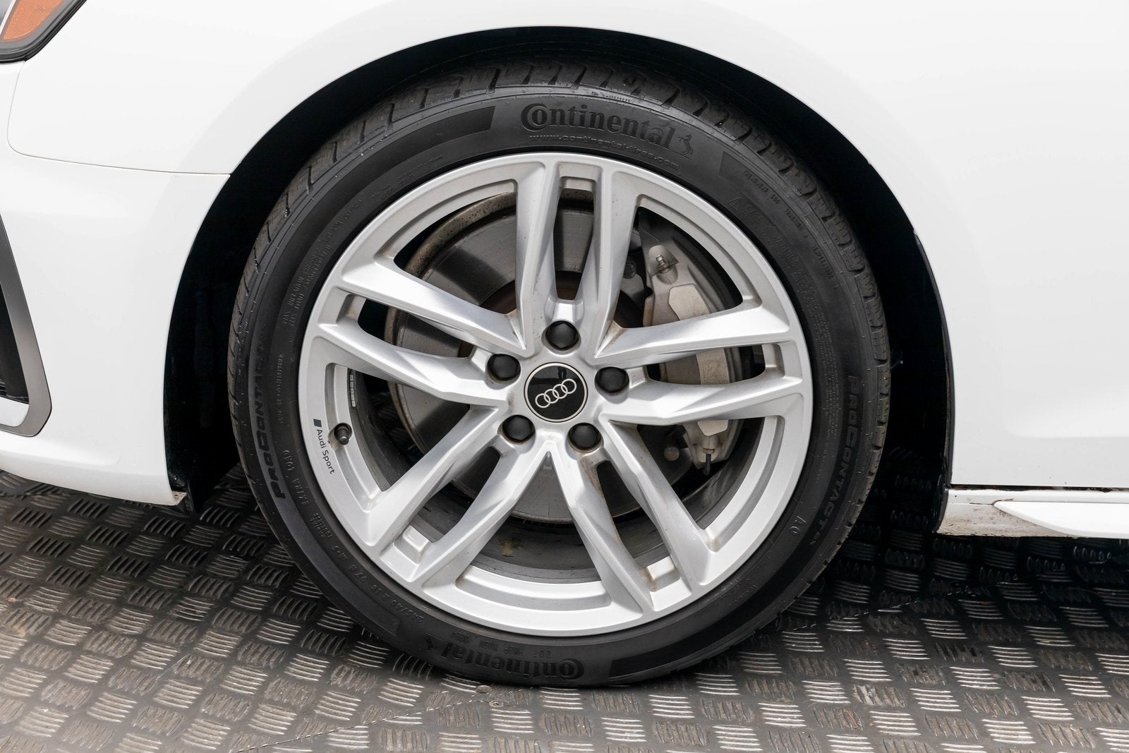 2024 Audi A4 S line Premium Plus