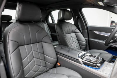 2024 BMW 7 Series 760i xDrive