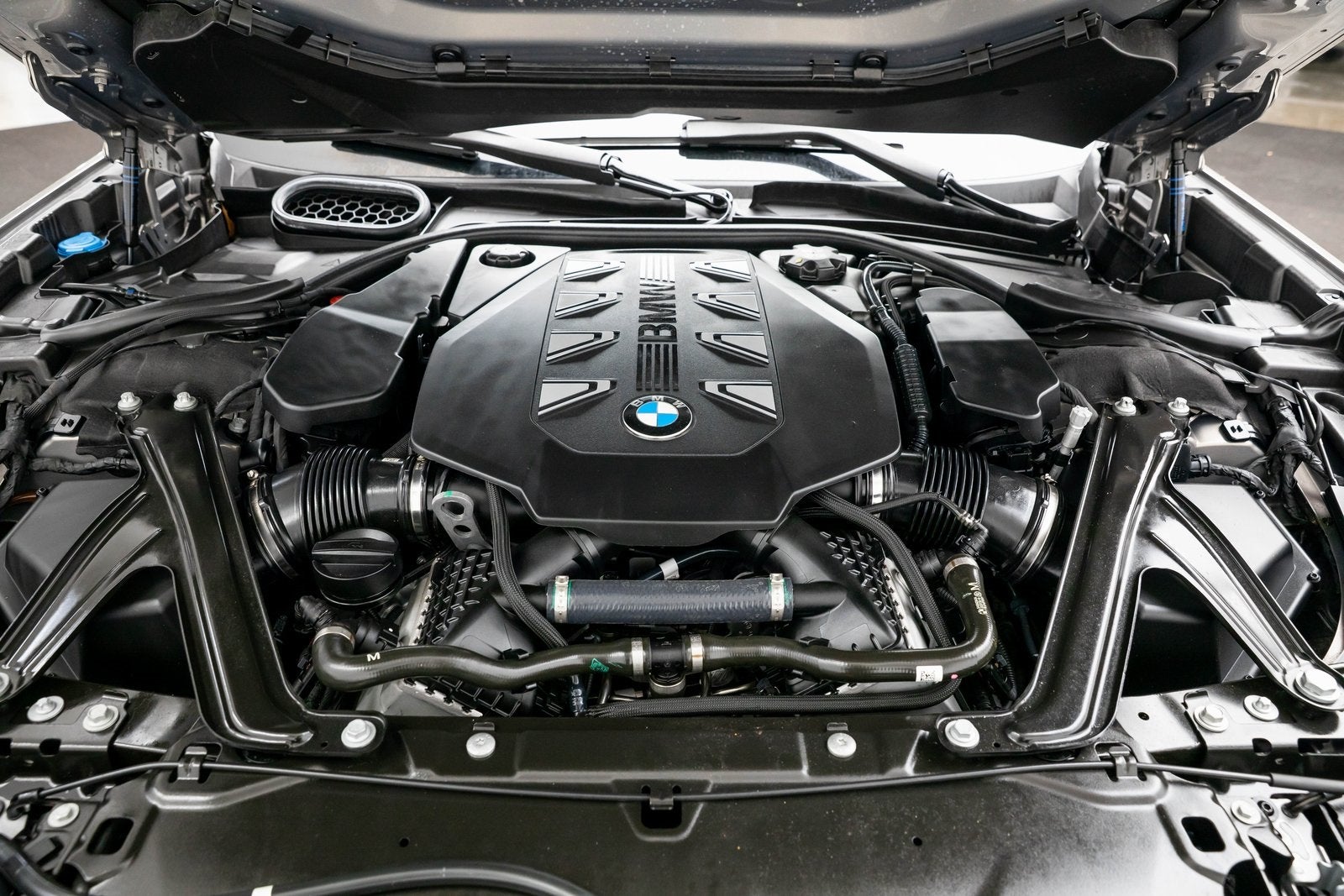 2024 BMW 7 Series 760i xDrive