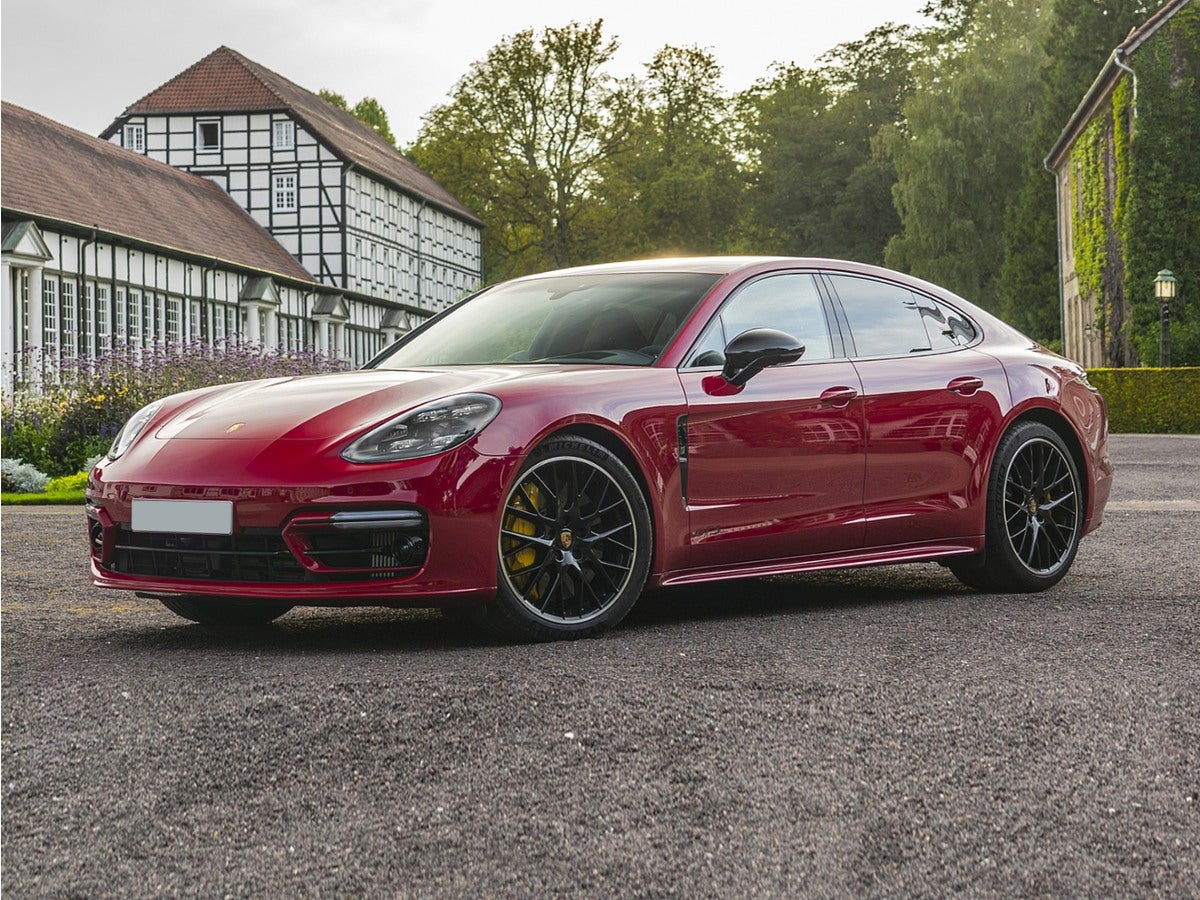 2023 Porsche Panamera 4
