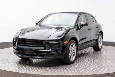 2022 Porsche Macan AWD