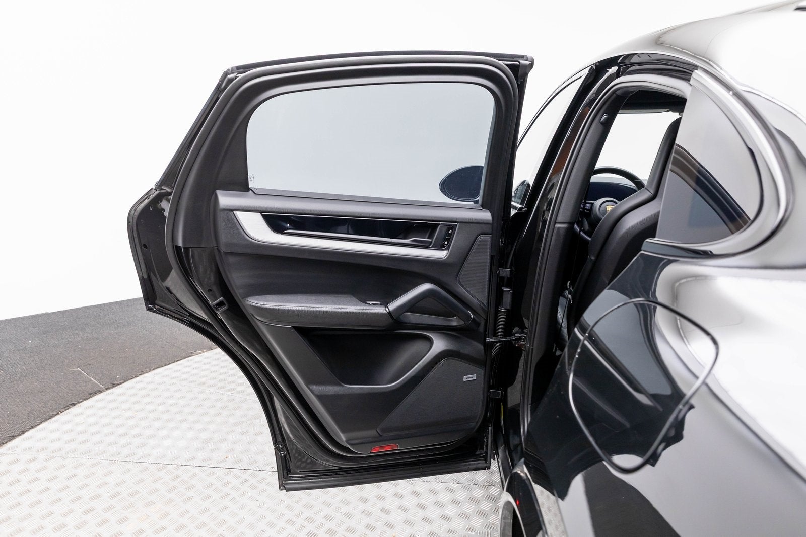 2024 Porsche Cayenne S E-Hybrid