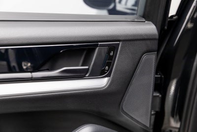 2024 Porsche Cayenne S E-Hybrid