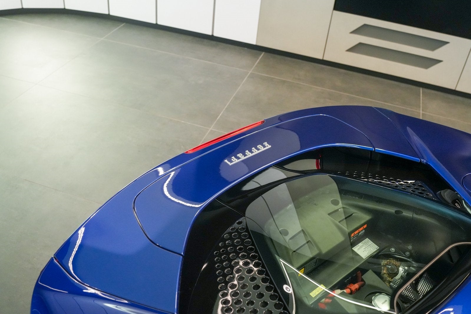 2022 Ferrari SF90 Spider Convertible