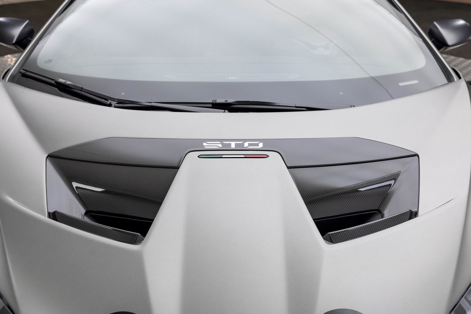 2022 Lamborghini Huracan STO Coupe