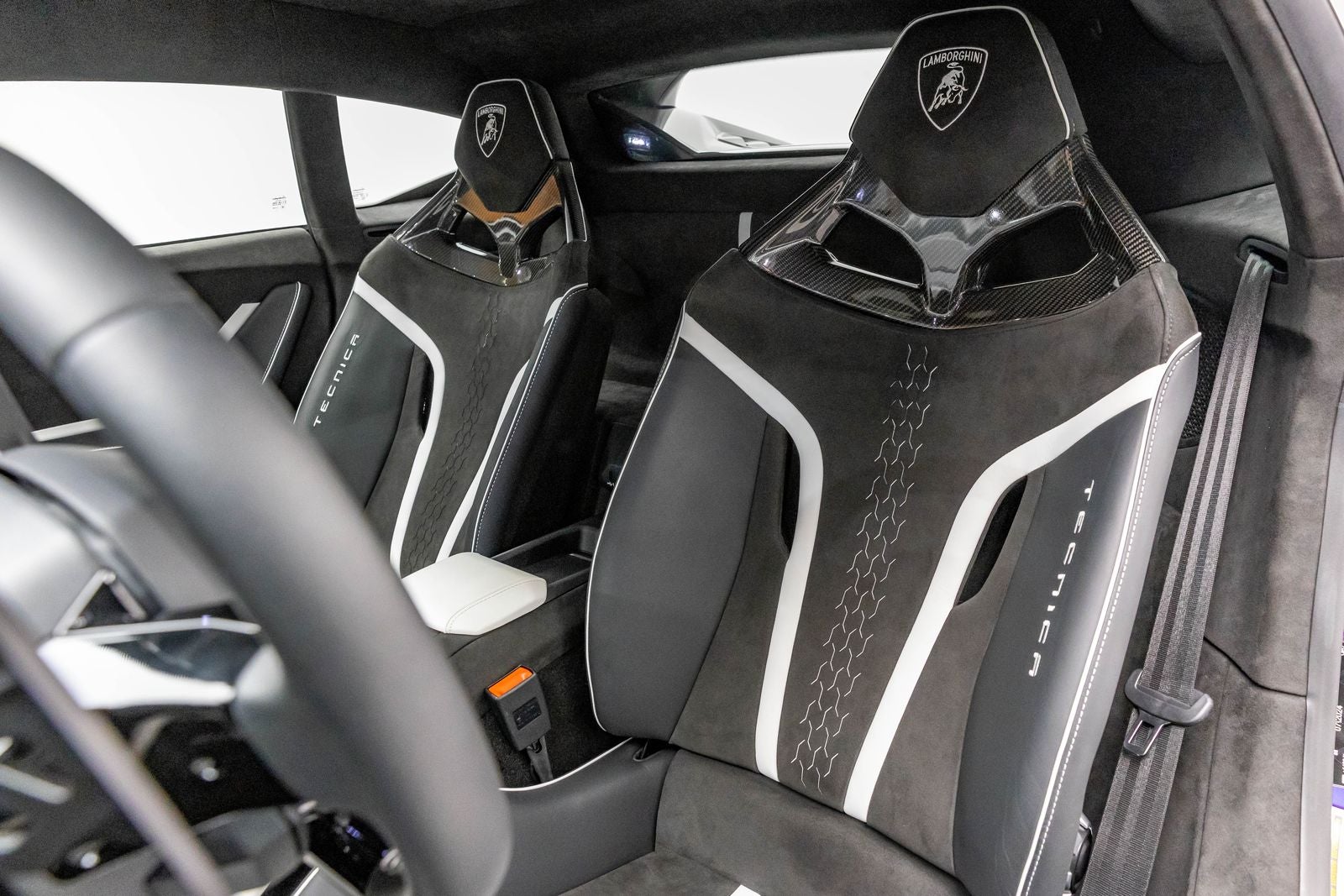 2024 Lamborghini Huracan Tecnica Coupe