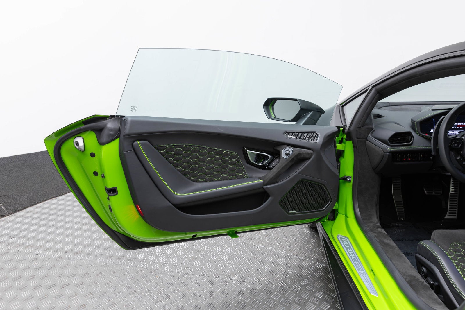2023 Lamborghini Huracan Tecnica Coupe