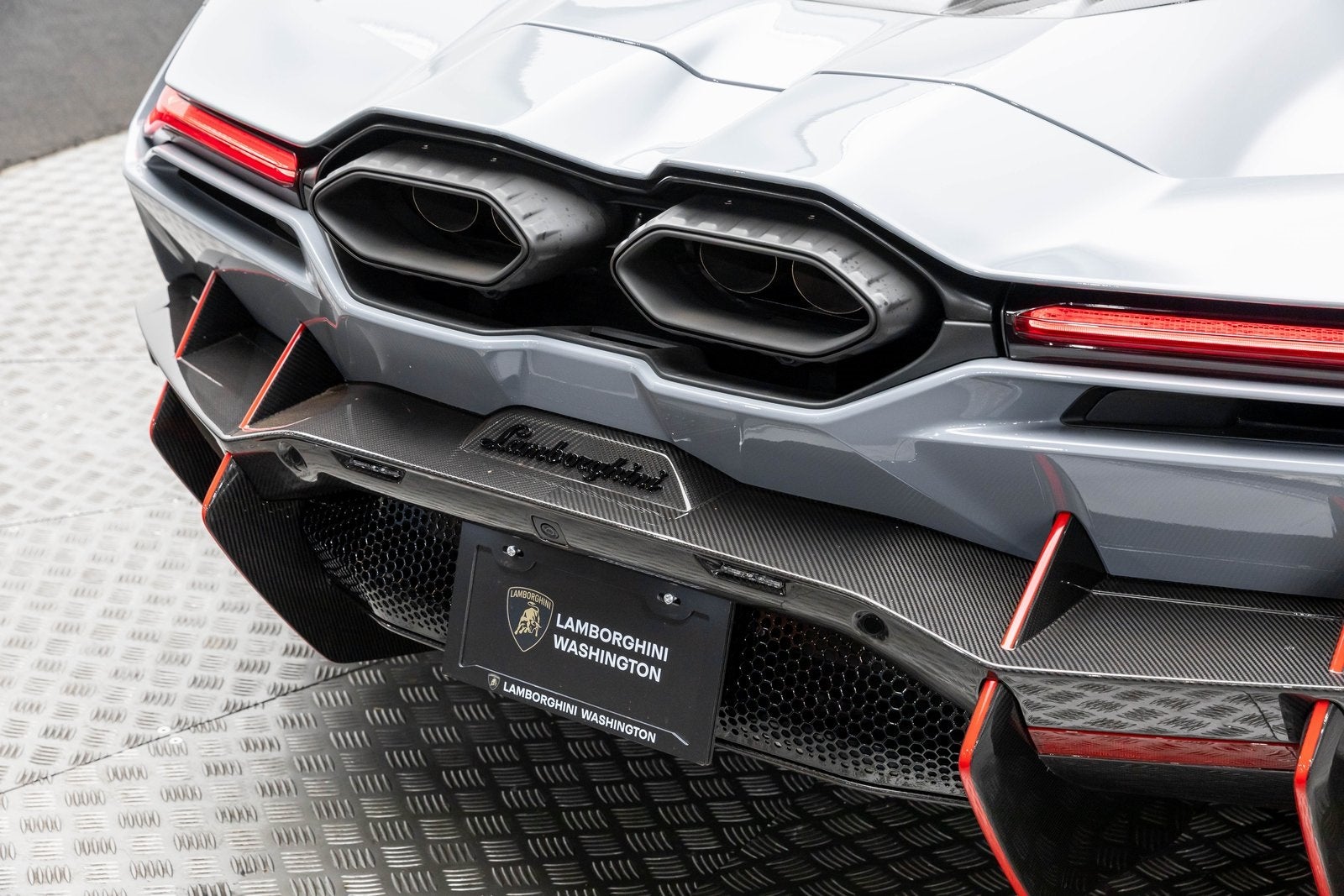 2024 Lamborghini Revuelto Coupe