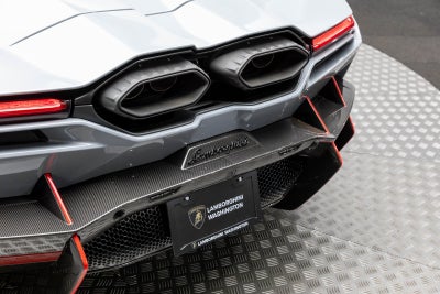 2024 Lamborghini Revuelto Coupe