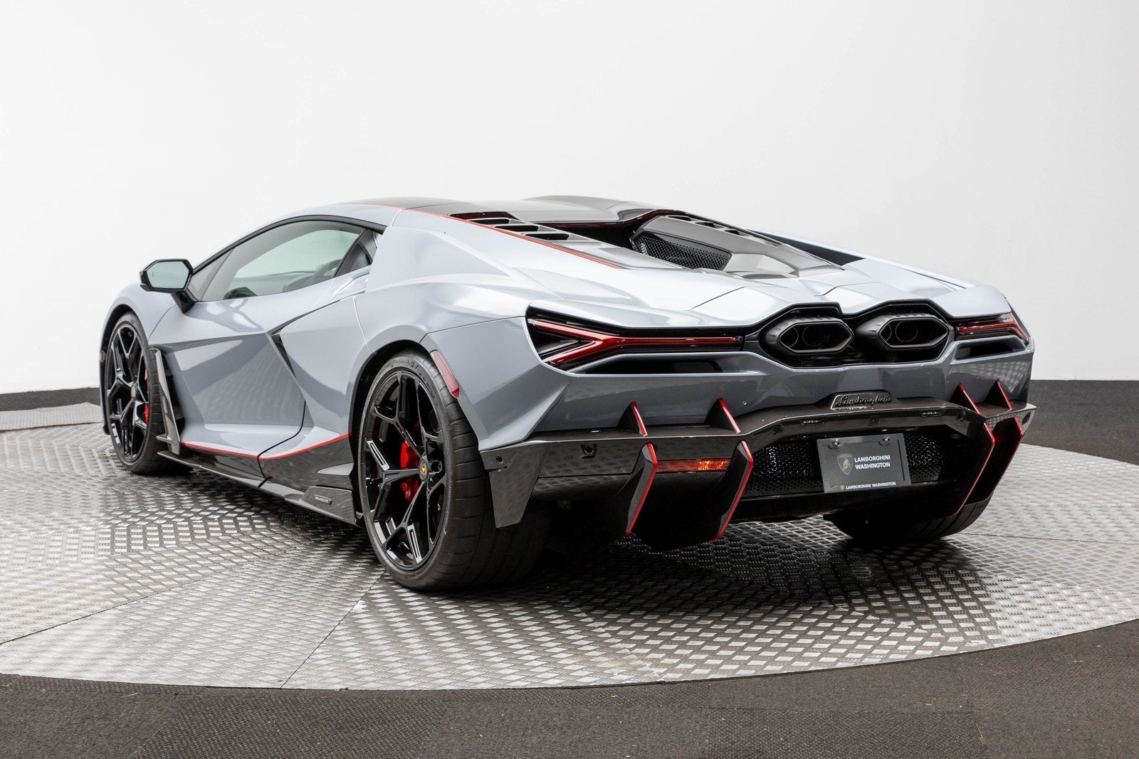 2024 Lamborghini Revuelto Coupe