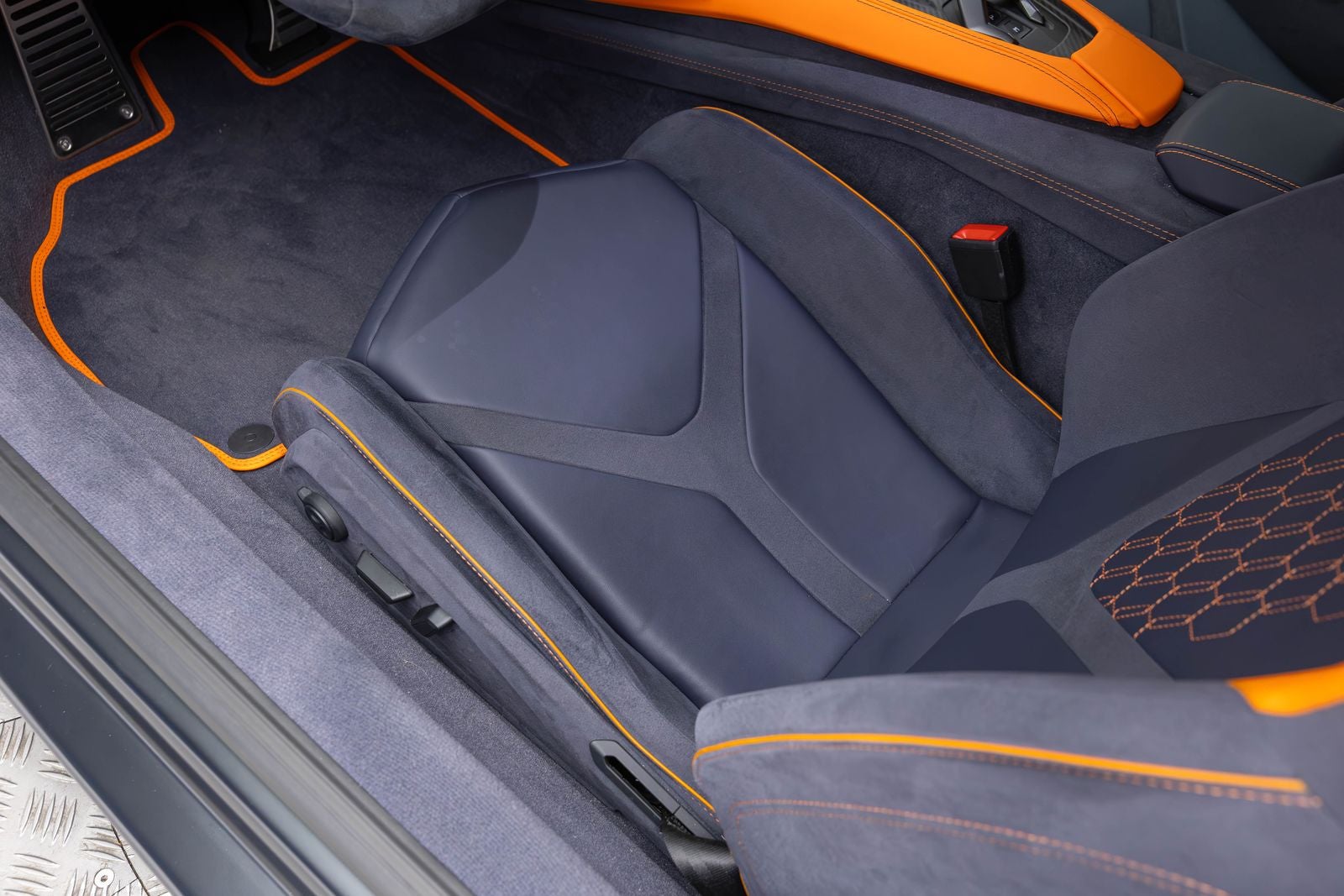 2024 Lamborghini Revuelto Coupe