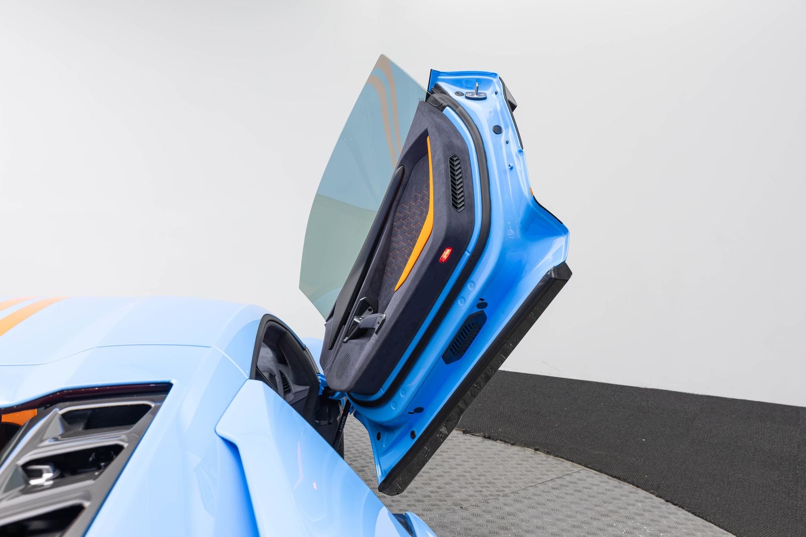 2024 Lamborghini Revuelto Coupe
