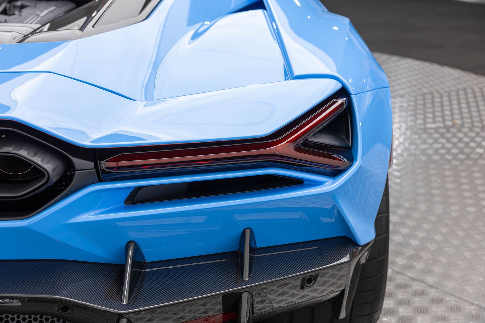 2024 Lamborghini Revuelto Coupe